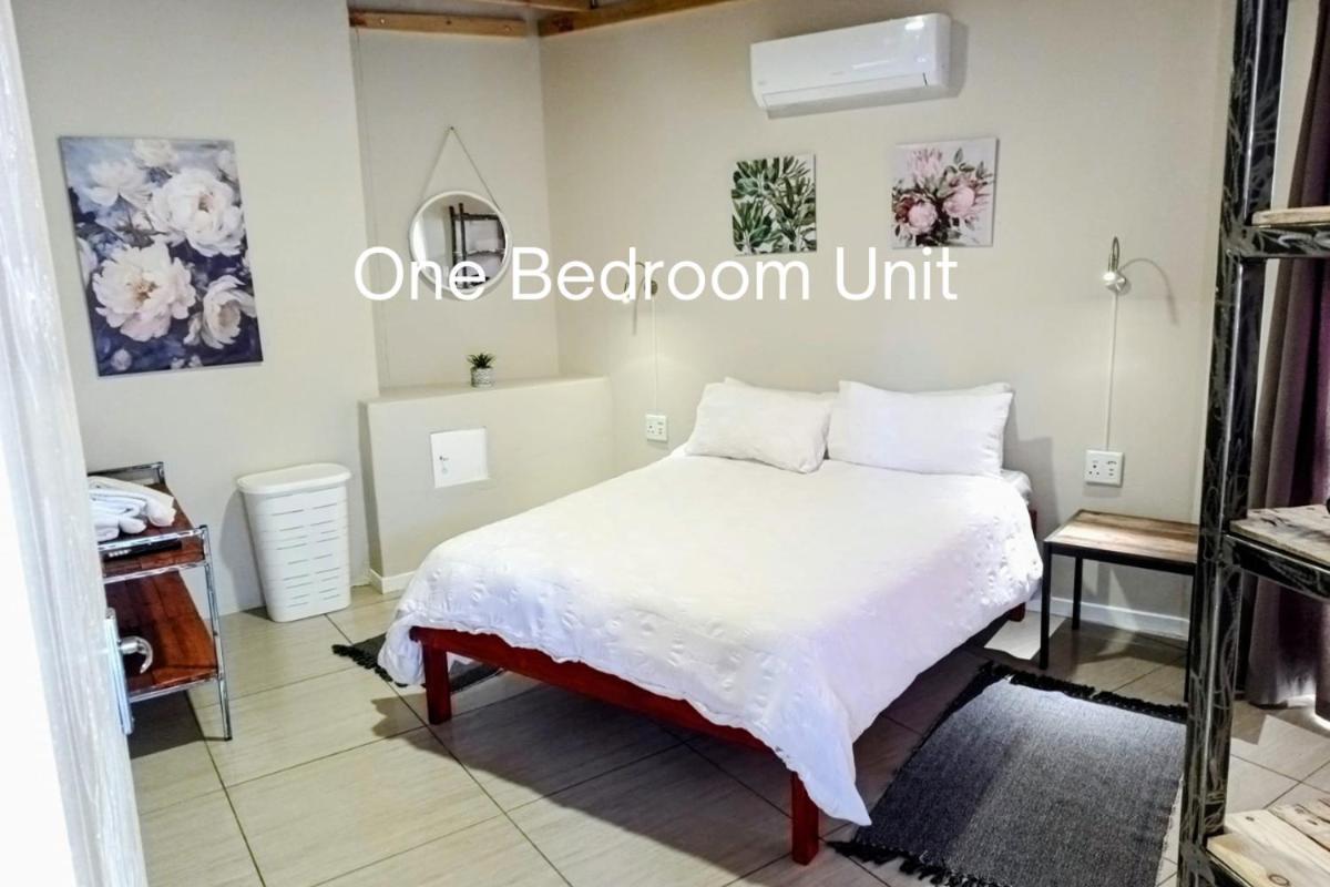 Appartement Bateleur Self Catering cc à Windhoek Extérieur photo