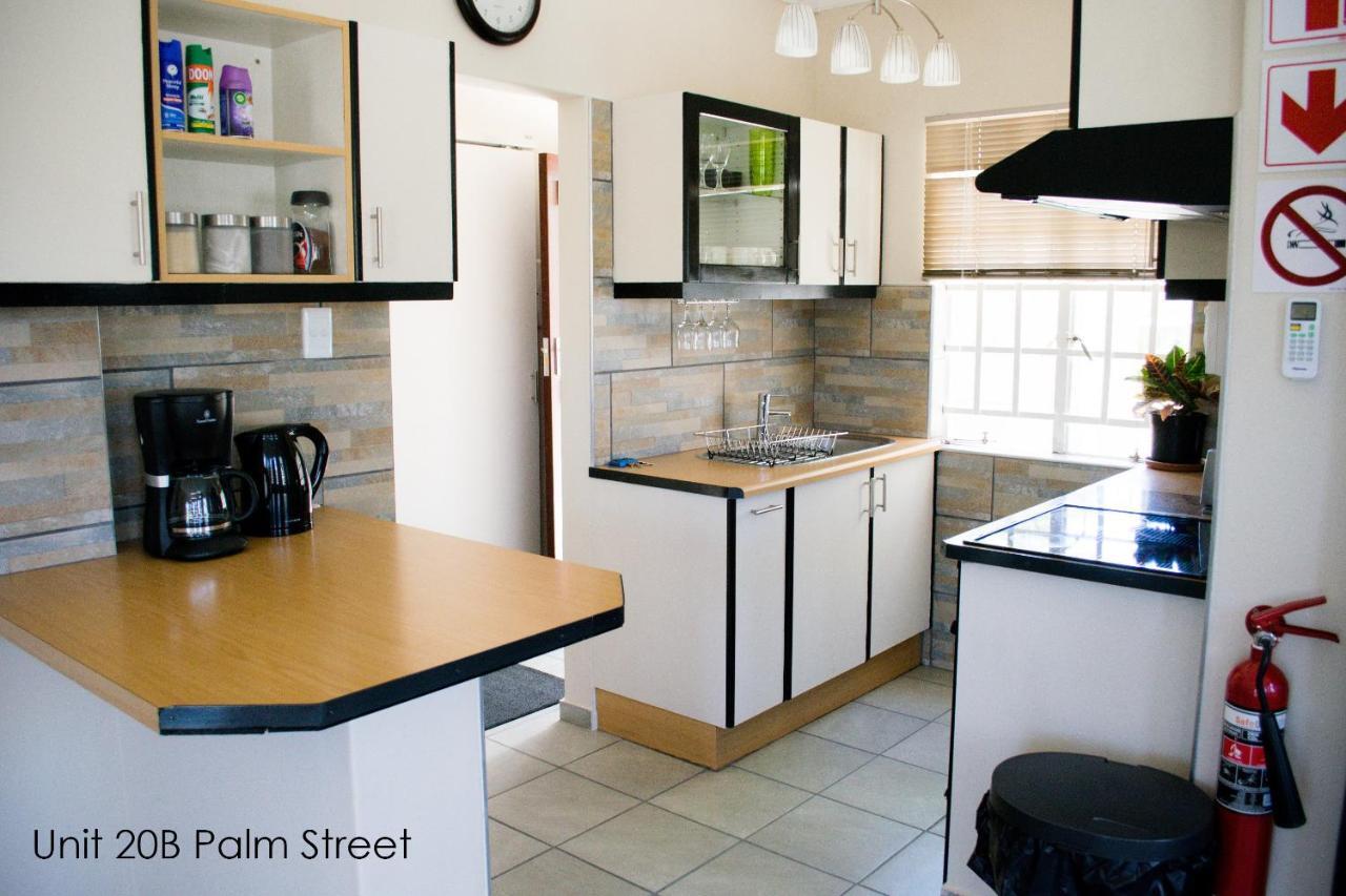 Appartement Bateleur Self Catering cc à Windhoek Extérieur photo